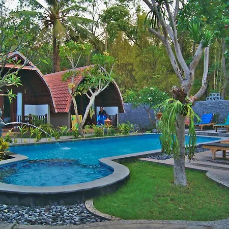 Ghamed Sari Hotel