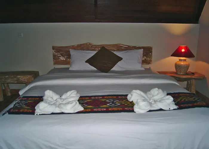 Pensión Ghamed Sari 4*