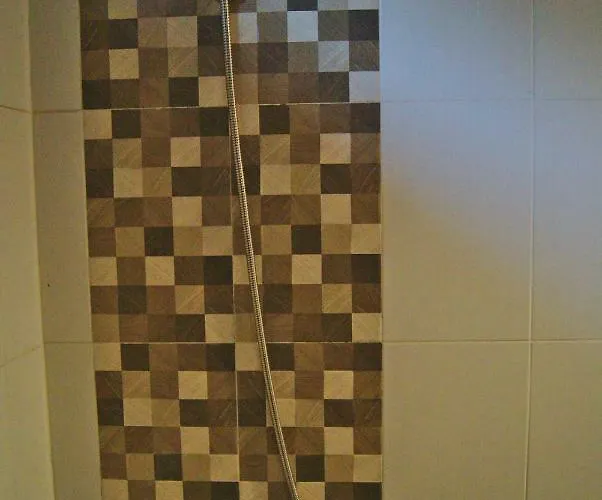 Ghamed Sari 4*